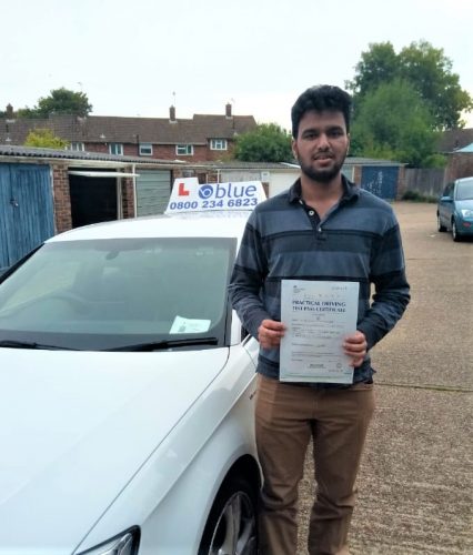 Bracknell Driving Test pass for Ibrahim Mohammed - Blue Driving School