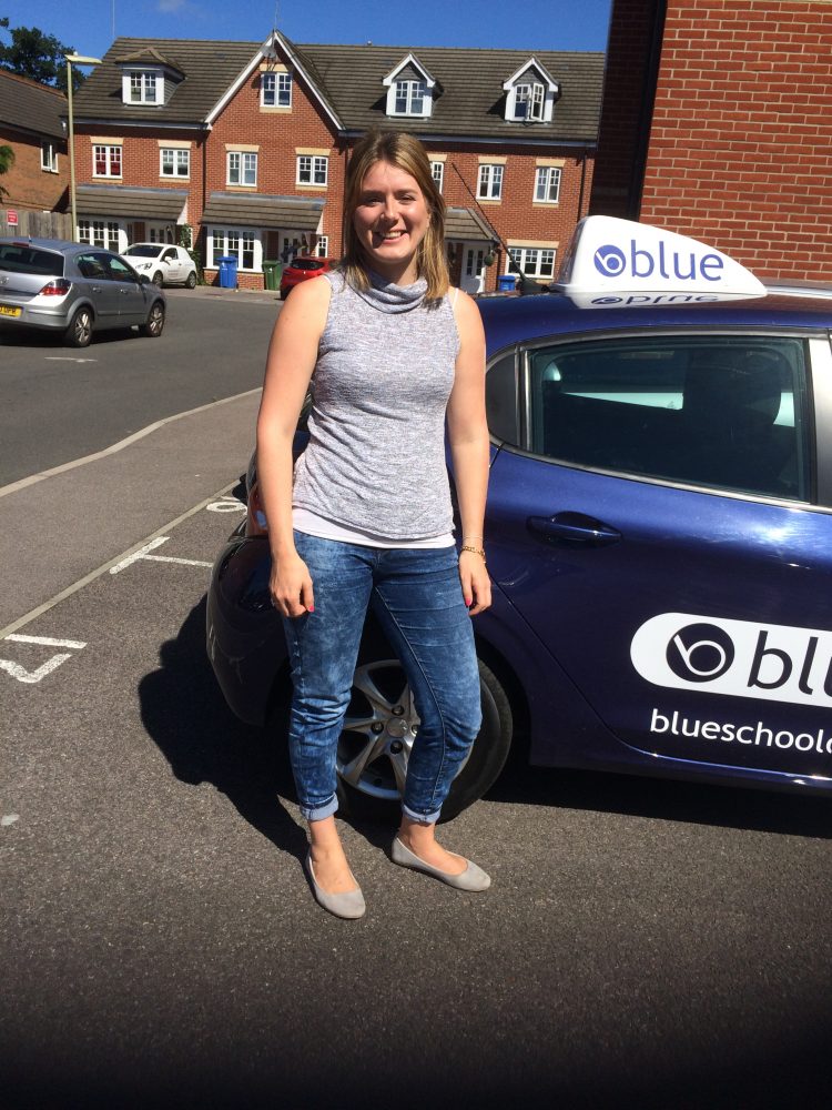 Joanna From Aldershot Passed Driving Test First Time Today At Farnborough Blue Driving School 