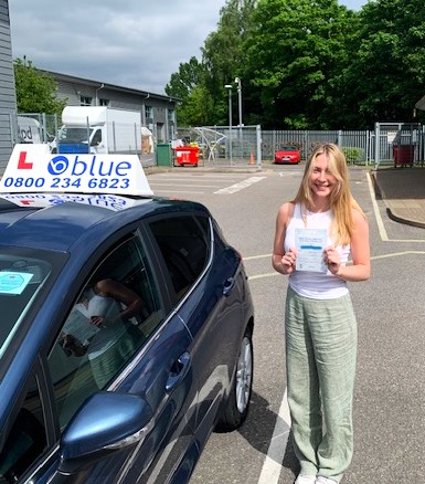 Lucy Potter of Windsor Passed Practical Driving test FIRST TIME in Uxbridge