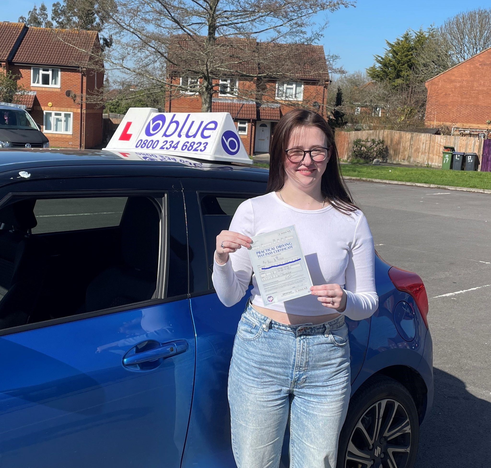 Driving Test Pass For Iona Williamson In Windsor Berkshire Blue Driving School 